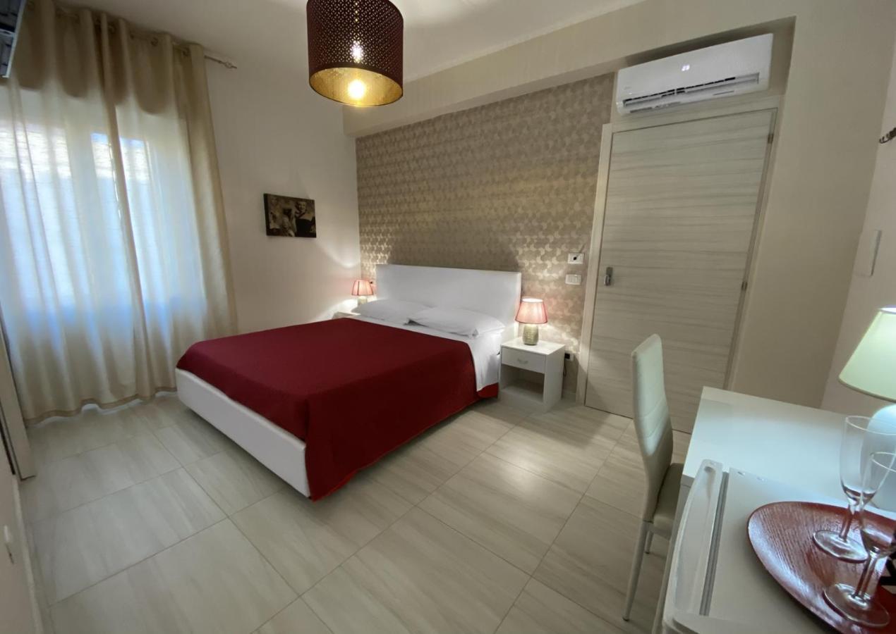 B&B Enjoy Happyness Pompei Exterior photo