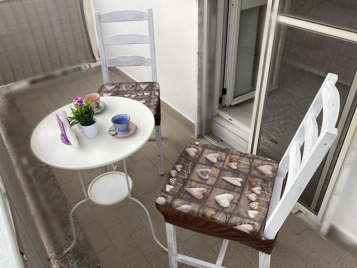 B&B Enjoy Happyness Pompei Exterior photo